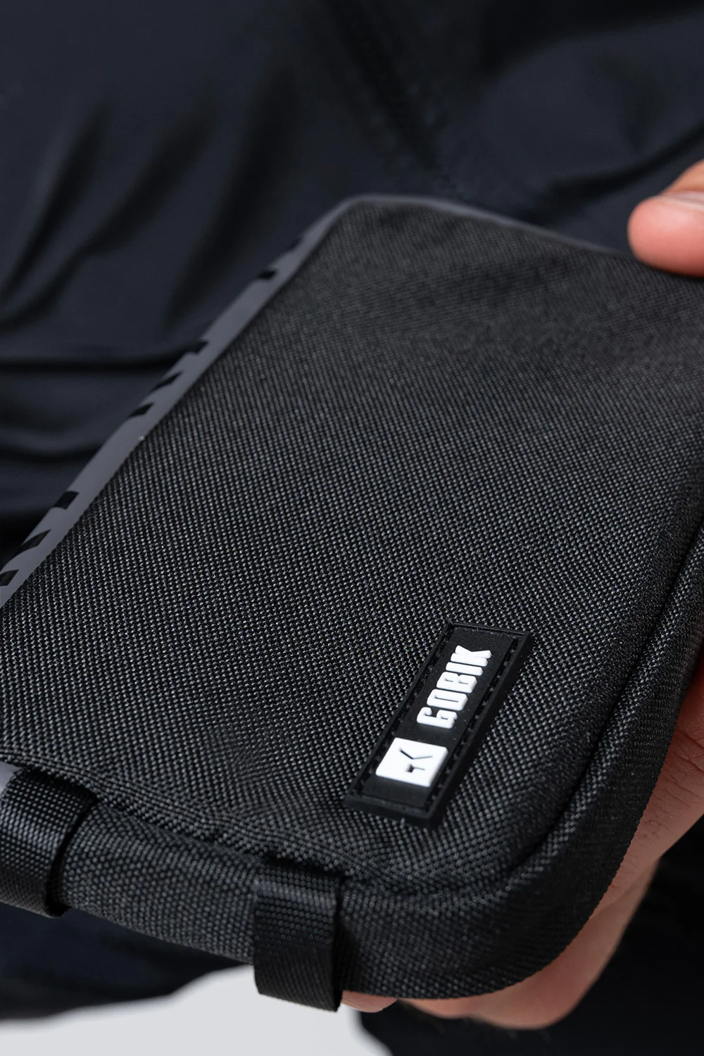 FUNDA PARA MÓVIL ESSENTIAL 2.0 HEDGE TRUE BLACK - Imagen 3