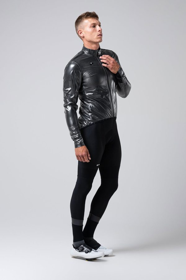 10-05-009-001-lightweight-rain-jacket-pluvia-2-0-men-true-black-01_844919f9-1b08-4a84-a2c3-cb4dd65c3bab.jpg