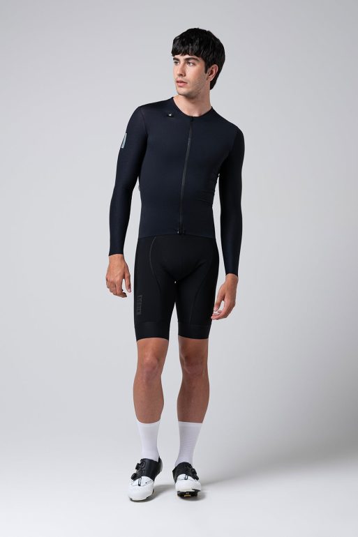10-01-099-002-long-sleeve-jersey-avalon-man-ink-black-01.jpg
