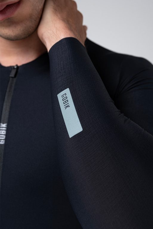 10-01-099-002-long-sleeve-jersey-avalon-unisex-ink-black-03.jpg