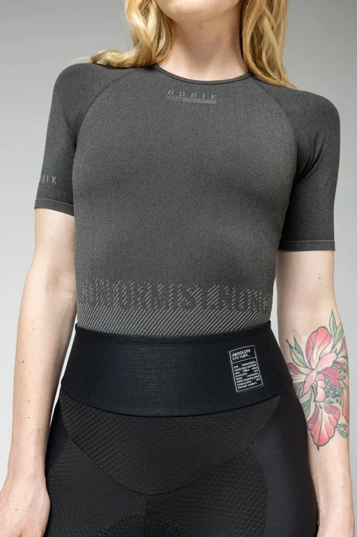 CAMISETA-INTERIOR-MANGA-CORTA-LIMBER-SKIN-MUJER-BASALT-2-1.webp