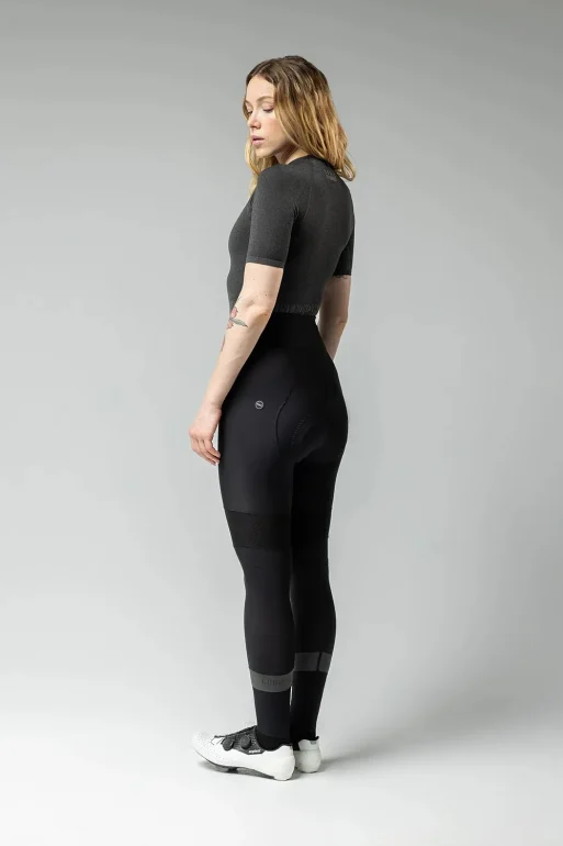 CAMISETA-INTERIOR-MANGA-CORTA-LIMBER-SKIN-MUJER-BASALT-6-1.webp