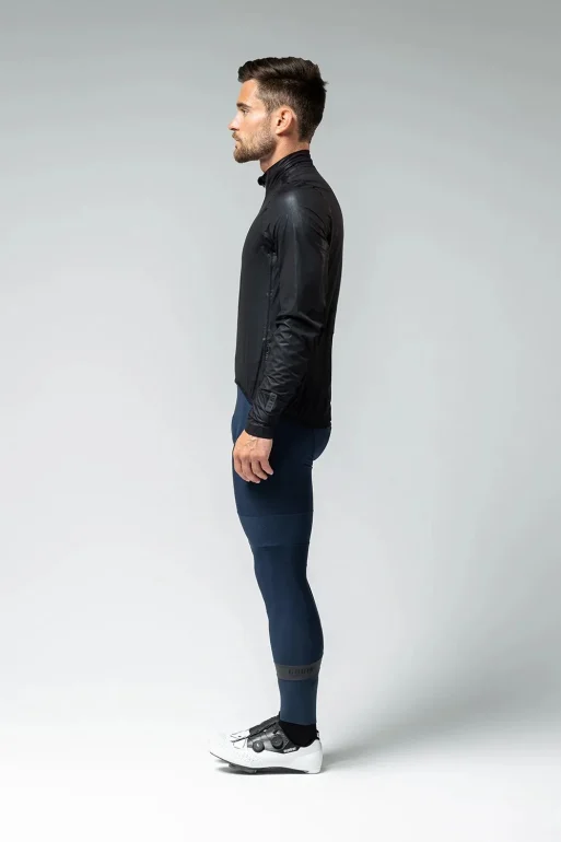 CHAQUETA-LIGERA-IMPERMEABLE-PLUVIA-UNISEX-TRUE-BLACK-6-1.webp