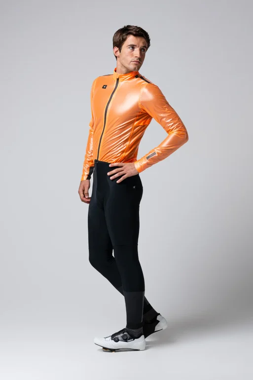 CHAQUETA-UNISEX-Pluvia-2.0-Blazing-Orange.webp