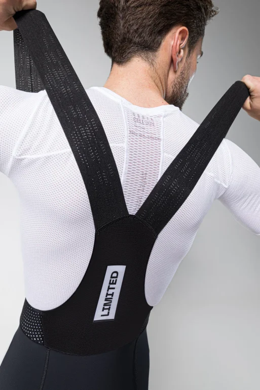 Culotte-corto-hombre-Limited-6.0-Black-Caps_Unity-Gobik-9-SKU-10-02-004-078.webp