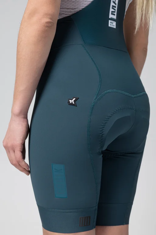 Culotte-corto-mujer-Matt-2.0-Corsair-Caps_Unity-Gobik-7-SKU-10-02-087-003.webp