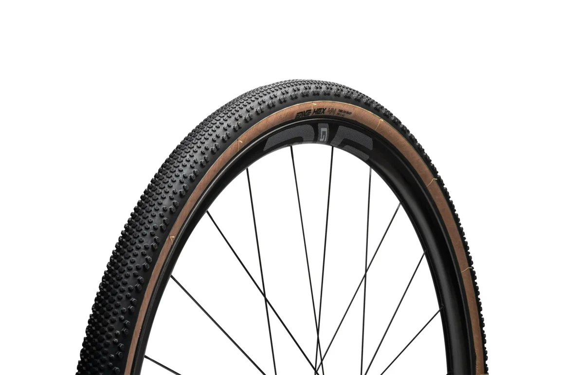 ENVE-Hex-40-44-Gravel-Tire-0839_583cd3cc-e8a9-429f-b379-cdae3091a38f.webp