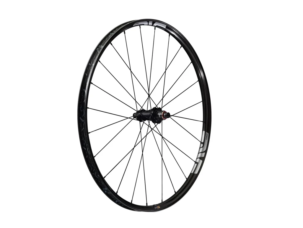 ENVE-M-series-2024-M5PRO_BREAR_QRTR_2154c075-0f95-4784-afb9-c743857cf29d_1800x1800.webp