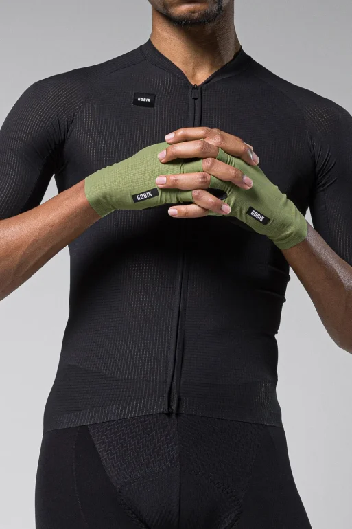 Guantes-unisex-Mamba_2.0-Olive_Green-Caps_Unity-Gobik-4-SKU-15-05-021-005.webp