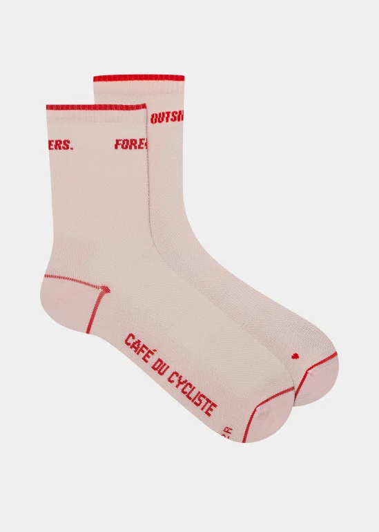 SOCKS-FOREVEROUTSIDERS-U-PINK_1428x2000_01_FR_jpg.webp