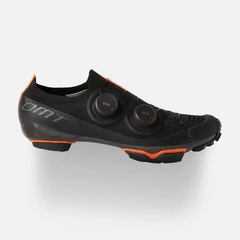 VELO_2022_DM1_M0010DMT22KM0-A_R2_0001_01.webp