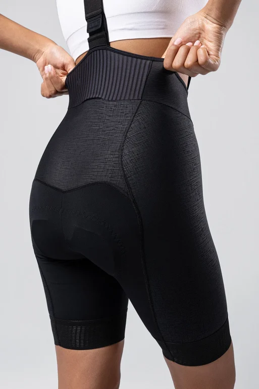 bib-short-absolute-6-1-women-black-k9-10-02-003-122-08.webp
