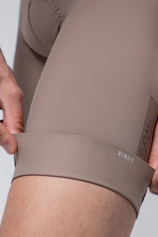 bib-short-matt-2-0-men-aura-k10-10-02-085-022-07_8a643e83-27f5-4da1-af25-8f9f21cfb5fb-1.webp