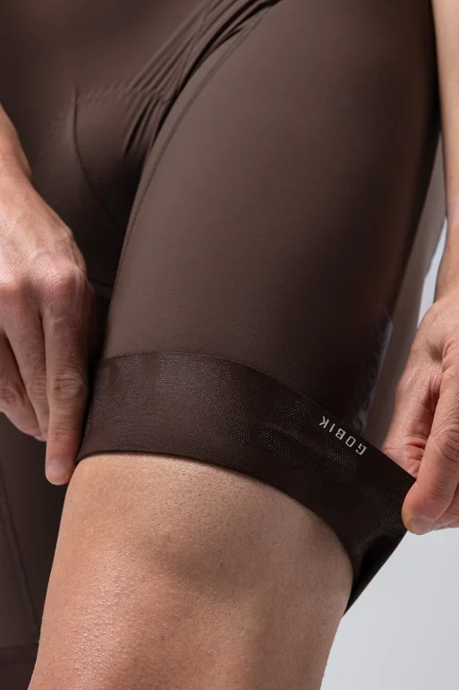 bib-short-matt-2-0-men-cocoa-k10-10-02-085-019-04.webp