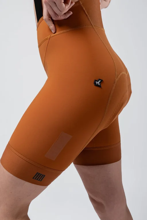 bib-short-matt-2-0-women-maple-k9-10-02-087-018-01.webp