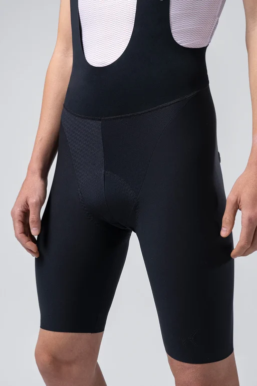 bib-short-ultralite-2-0-men-black-k12-10-02-060-003-04.webp