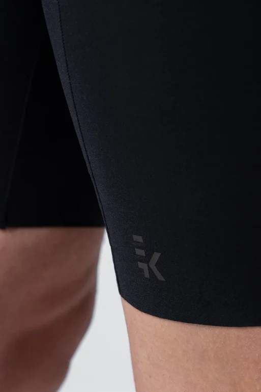 bib-short-ultralite-2-0-men-black-k12-10-02-060-003-09.webp