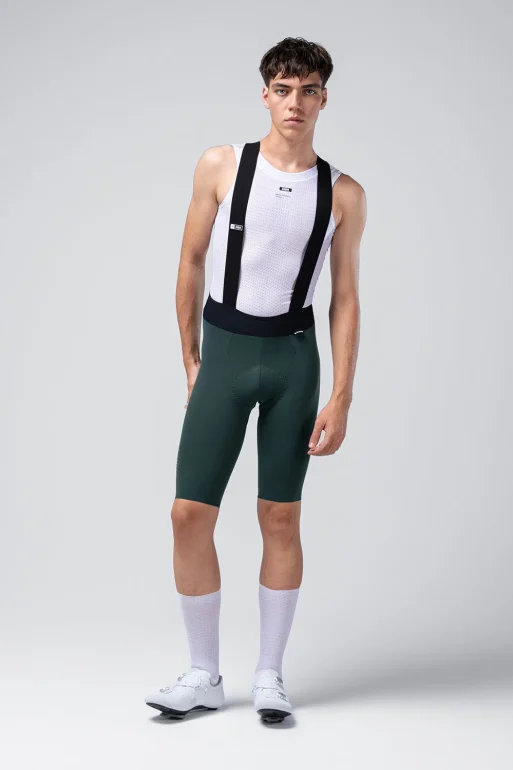 bib-short-x-men-pinewood-k10-preorder-warm26-05_e3c3bd11-5cf2-4e27-afe4-91469fde0a5d.webp