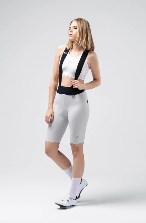 bib-short-x-women-diamond-k9-preorder-warm26-04.webp