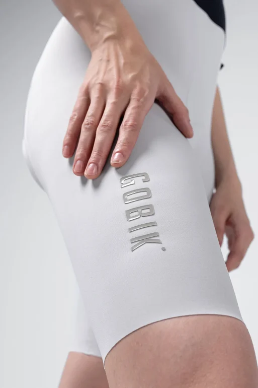 bib-short-x-women-diamond-k9-preorder-warm26-07.webp