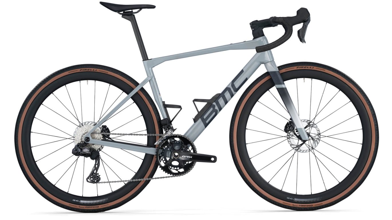 bmc-2026-kaius-01-three-gravel-bike-grey-1_fd537a60-a6cd-4b36-ba7b-441cab9c049e.jpg