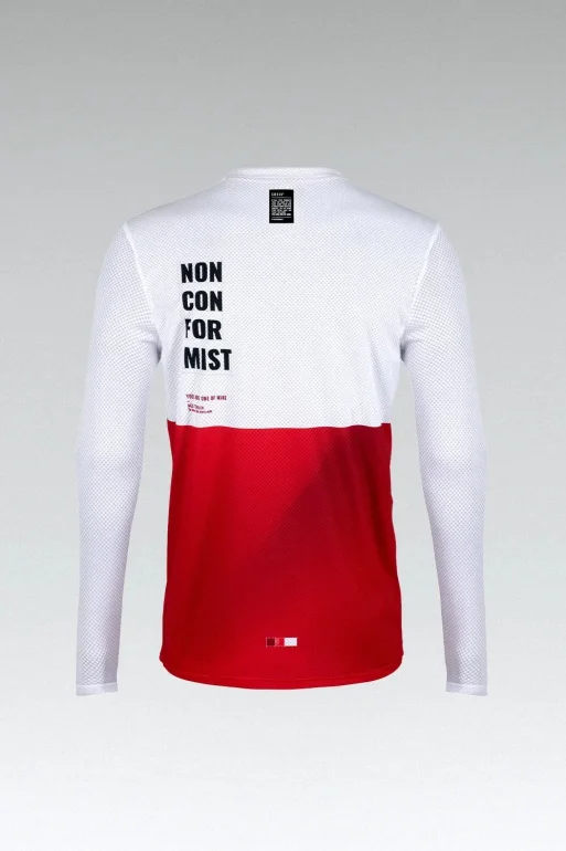 shirt_man_freeride_terrian_whistler_gobik_warm_series22_2-1.webp