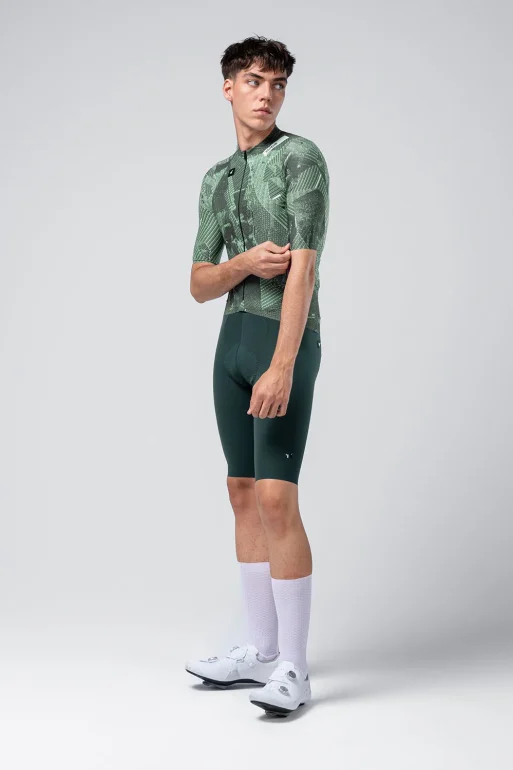 short-sleeve-jersey-attitude-2-0-men-crash-preorder-warm26-01.webp