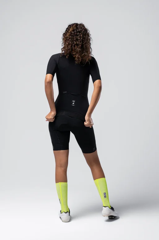 short-sleeve-jersey-cx-solid-unisex-hk-black-10-01-104-003-09_1cb7c572-ce9f-4514-8e39-6feee12d132f.webp