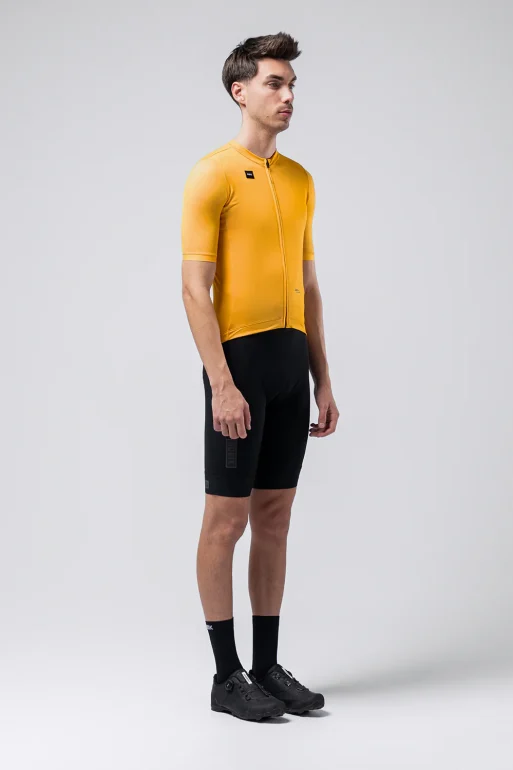 short-sleeve-jersey-stark-men-dandelion-10-01-027-039-04.webp